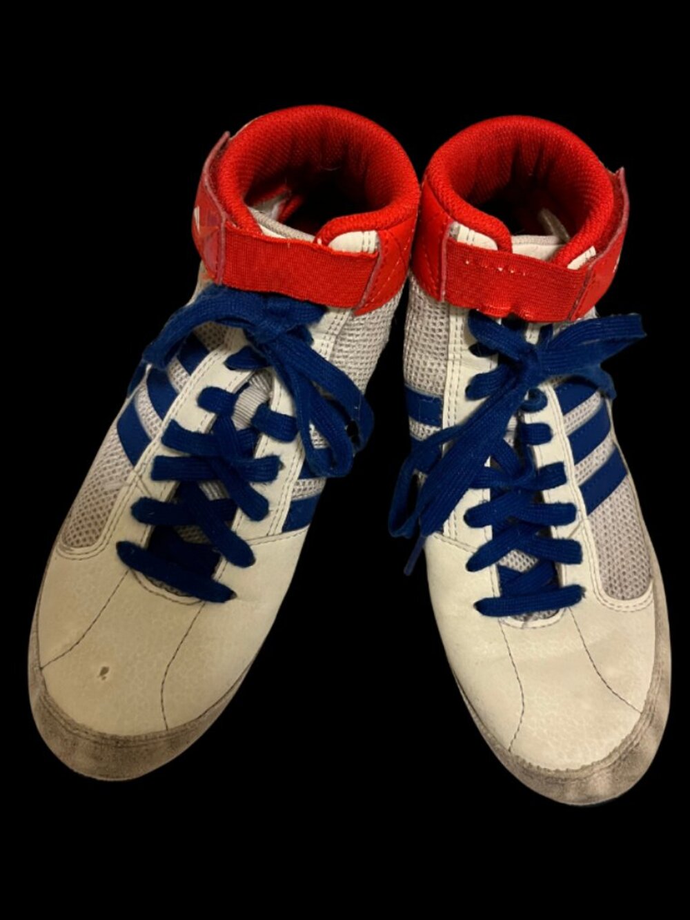 Kids Adidas Wrestling Shoes size 3 - good condition